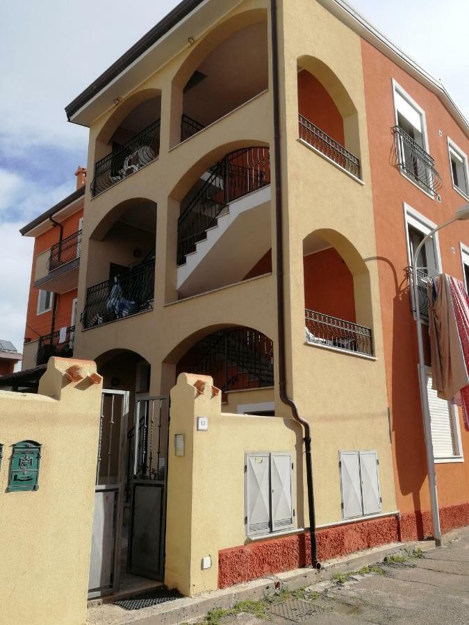 Mussilimbrosu Apartment Tortolì Exterior foto